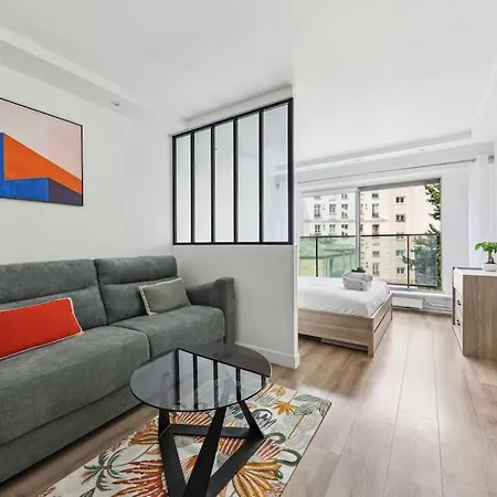 Elegant Et Design Apartment