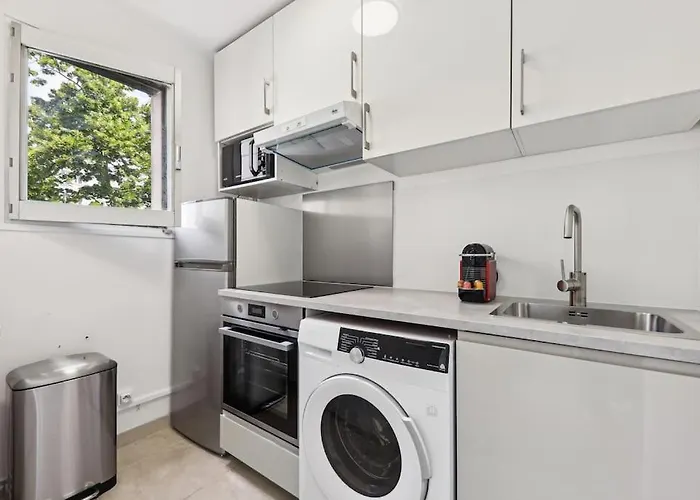 élégant Et Design * Paris